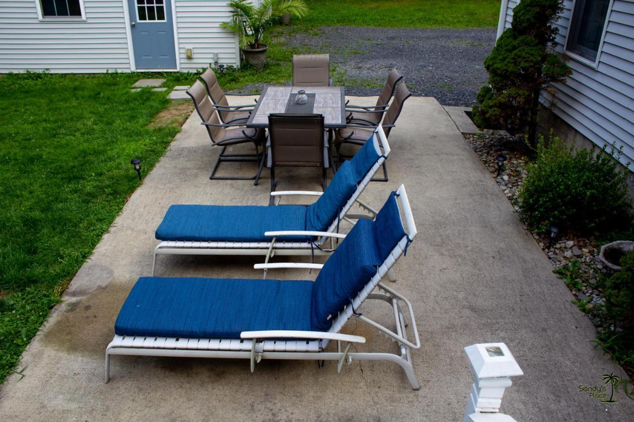 Sandy'S Place East Stroudsburg Exteriör bild